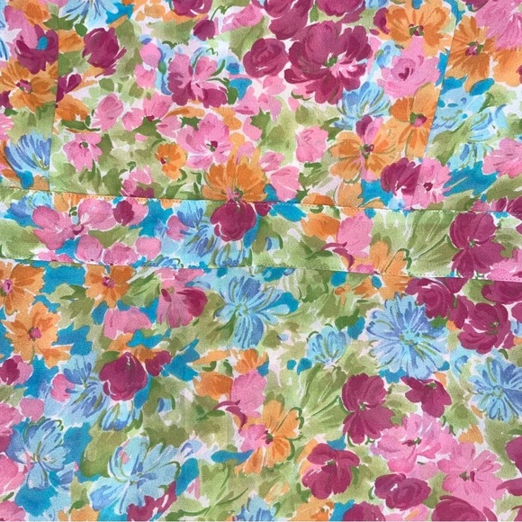 Vintage Sheer Floral Blouse Vibrant Print Artsy Short Sleeved Collared Button Do - Picture 5 of 7